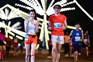 BIB: 46792, 1982, 41001
                            <button type="button" onclick="openModal(14503885)" class="btn btn-primary btn-sm float-right btn-popup" data-toggle="modal" data-target=".modal-high-quality">
                        <i class="fas fa-shopping-cart"></i> Add to Cart
                    </button>
                                            <button type="button" onclick="isThisMe(14503885, true)" class="btn btn-success btn-sm float-right btn-popup btn-isme hidden" data-toggle="tooltip" data-placement="bottom" title="นี่คือรูปของคุณใช่ไหม คลิกที่นี่เพื่อเอาเข้าอัลบั้ม">
                        <i class="fas fa-plus"></i> Add to album
                    </button>
                    <button type="button" onclick="isThisMe(14503885, false)" class="btn btn-warning btn-sm float-right btn-popup btn-isnotme hidden">
                        <i class="fas fa-ban"></i> Remove from album
                    </button>