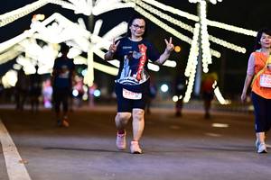 BIB: 228
                            <button type="button" onclick="openModal(14499231)" class="btn btn-primary btn-sm float-right btn-popup" data-toggle="modal" data-target=".modal-high-quality">
                        <i class="fas fa-shopping-cart"></i> Add to Cart
                    </button>
                                            <button type="button" onclick="isThisMe(14499231, true)" class="btn btn-success btn-sm float-right btn-popup btn-isme hidden" data-toggle="tooltip" data-placement="bottom" title="นี่คือรูปของคุณใช่ไหม คลิกที่นี่เพื่อเอาเข้าอัลบั้ม">
                        <i class="fas fa-plus"></i> Add to album
                    </button>
                    <button type="button" onclick="isThisMe(14499231, false)" class="btn btn-warning btn-sm float-right btn-popup btn-isnotme hidden">
                        <i class="fas fa-ban"></i> Remove from album
                    </button>