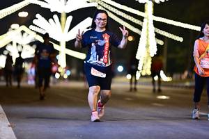 BIB: 000, 2302, 228
                            <button type="button" onclick="openModal(14499156)" class="btn btn-primary btn-sm float-right btn-popup" data-toggle="modal" data-target=".modal-high-quality">
                        <i class="fas fa-shopping-cart"></i> Add to Cart
                    </button>
                                            <button type="button" onclick="isThisMe(14499156, true)" class="btn btn-success btn-sm float-right btn-popup btn-isme hidden" data-toggle="tooltip" data-placement="bottom" title="นี่คือรูปของคุณใช่ไหม คลิกที่นี่เพื่อเอาเข้าอัลบั้ม">
                        <i class="fas fa-plus"></i> Add to album
                    </button>
                    <button type="button" onclick="isThisMe(14499156, false)" class="btn btn-warning btn-sm float-right btn-popup btn-isnotme hidden">
                        <i class="fas fa-ban"></i> Remove from album
                    </button>