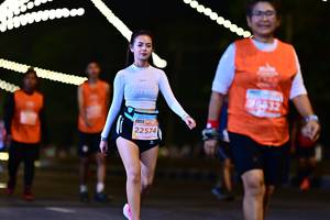 BIB: 1000116, 632, 22574
                            <button type="button" onclick="openModal(14462427)" class="btn btn-primary btn-sm float-right btn-popup" data-toggle="modal" data-target=".modal-high-quality">
                        <i class="fas fa-shopping-cart"></i> Add to Cart
                    </button>
                                            <button type="button" onclick="isThisMe(14462427, true)" class="btn btn-success btn-sm float-right btn-popup btn-isme hidden" data-toggle="tooltip" data-placement="bottom" title="นี่คือรูปของคุณใช่ไหม คลิกที่นี่เพื่อเอาเข้าอัลบั้ม">
                        <i class="fas fa-plus"></i> Add to album
                    </button>
                    <button type="button" onclick="isThisMe(14462427, false)" class="btn btn-warning btn-sm float-right btn-popup btn-isnotme hidden">
                        <i class="fas fa-ban"></i> Remove from album
                    </button>