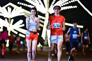 BIB: 0000, 46792, 982
                            <button type="button" onclick="openModal(14503765)" class="btn btn-primary btn-sm float-right btn-popup" data-toggle="modal" data-target=".modal-high-quality">
                        <i class="fas fa-shopping-cart"></i> Add to Cart
                    </button>
                                            <button type="button" onclick="isThisMe(14503765, true)" class="btn btn-success btn-sm float-right btn-popup btn-isme hidden" data-toggle="tooltip" data-placement="bottom" title="นี่คือรูปของคุณใช่ไหม คลิกที่นี่เพื่อเอาเข้าอัลบั้ม">
                        <i class="fas fa-plus"></i> Add to album
                    </button>
                    <button type="button" onclick="isThisMe(14503765, false)" class="btn btn-warning btn-sm float-right btn-popup btn-isnotme hidden">
                        <i class="fas fa-ban"></i> Remove from album
                    </button>