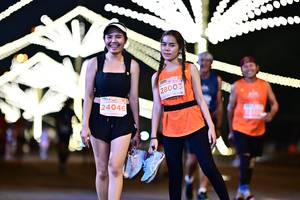 BIB: 28003, 24046
                            <button type="button" onclick="openModal(14490911)" class="btn btn-primary btn-sm float-right btn-popup" data-toggle="modal" data-target=".modal-high-quality">
                        <i class="fas fa-shopping-cart"></i> Add to Cart
                    </button>
                                            <button type="button" onclick="isThisMe(14490911, true)" class="btn btn-success btn-sm float-right btn-popup btn-isme hidden" data-toggle="tooltip" data-placement="bottom" title="นี่คือรูปของคุณใช่ไหม คลิกที่นี่เพื่อเอาเข้าอัลบั้ม">
                        <i class="fas fa-plus"></i> Add to album
                    </button>
                    <button type="button" onclick="isThisMe(14490911, false)" class="btn btn-warning btn-sm float-right btn-popup btn-isnotme hidden">
                        <i class="fas fa-ban"></i> Remove from album
                    </button>