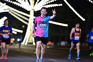 BIB: 40826, 28648
                            <button type="button" onclick="openModal(14520392)" class="btn btn-primary btn-sm float-right btn-popup" data-toggle="modal" data-target=".modal-high-quality">
                        <i class="fas fa-shopping-cart"></i> Add to Cart
                    </button>
                                            <button type="button" onclick="isThisMe(14520392, true)" class="btn btn-success btn-sm float-right btn-popup btn-isme hidden" data-toggle="tooltip" data-placement="bottom" title="นี่คือรูปของคุณใช่ไหม คลิกที่นี่เพื่อเอาเข้าอัลบั้ม">
                        <i class="fas fa-plus"></i> Add to album
                    </button>
                    <button type="button" onclick="isThisMe(14520392, false)" class="btn btn-warning btn-sm float-right btn-popup btn-isnotme hidden">
                        <i class="fas fa-ban"></i> Remove from album
                    </button>