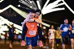 BIB: 28345
                            <button type="button" onclick="openModal(14521601)" class="btn btn-primary btn-sm float-right btn-popup" data-toggle="modal" data-target=".modal-high-quality">
                        <i class="fas fa-shopping-cart"></i> Add to Cart
                    </button>
                                            <button type="button" onclick="isThisMe(14521601, true)" class="btn btn-success btn-sm float-right btn-popup btn-isme hidden" data-toggle="tooltip" data-placement="bottom" title="นี่คือรูปของคุณใช่ไหม คลิกที่นี่เพื่อเอาเข้าอัลบั้ม">
                        <i class="fas fa-plus"></i> Add to album
                    </button>
                    <button type="button" onclick="isThisMe(14521601, false)" class="btn btn-warning btn-sm float-right btn-popup btn-isnotme hidden">
                        <i class="fas fa-ban"></i> Remove from album
                    </button>