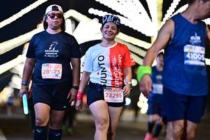 BIB: 41005, 28075, 23295
                            <button type="button" onclick="openModal(14486898)" class="btn btn-primary btn-sm float-right btn-popup" data-toggle="modal" data-target=".modal-high-quality">
                        <i class="fas fa-shopping-cart"></i> Add to Cart
                    </button>
                                            <button type="button" onclick="isThisMe(14486898, true)" class="btn btn-success btn-sm float-right btn-popup btn-isme hidden" data-toggle="tooltip" data-placement="bottom" title="นี่คือรูปของคุณใช่ไหม คลิกที่นี่เพื่อเอาเข้าอัลบั้ม">
                        <i class="fas fa-plus"></i> Add to album
                    </button>
                    <button type="button" onclick="isThisMe(14486898, false)" class="btn btn-warning btn-sm float-right btn-popup btn-isnotme hidden">
                        <i class="fas fa-ban"></i> Remove from album
                    </button>