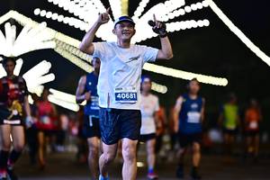 BIB: 40681
                            <button type="button" onclick="openModal(14499699)" class="btn btn-primary btn-sm float-right btn-popup" data-toggle="modal" data-target=".modal-high-quality">
                        <i class="fas fa-shopping-cart"></i> Add to Cart
                    </button>
                                            <button type="button" onclick="isThisMe(14499699, true)" class="btn btn-success btn-sm float-right btn-popup btn-isme hidden" data-toggle="tooltip" data-placement="bottom" title="นี่คือรูปของคุณใช่ไหม คลิกที่นี่เพื่อเอาเข้าอัลบั้ม">
                        <i class="fas fa-plus"></i> Add to album
                    </button>
                    <button type="button" onclick="isThisMe(14499699, false)" class="btn btn-warning btn-sm float-right btn-popup btn-isnotme hidden">
                        <i class="fas fa-ban"></i> Remove from album
                    </button>