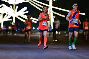 BIB: 40105
                            <button type="button" onclick="openModal(14461965)" class="btn btn-primary btn-sm float-right btn-popup" data-toggle="modal" data-target=".modal-high-quality">
                        <i class="fas fa-shopping-cart"></i> Add to Cart
                    </button>
                                            <button type="button" onclick="isThisMe(14461965, true)" class="btn btn-success btn-sm float-right btn-popup btn-isme hidden" data-toggle="tooltip" data-placement="bottom" title="นี่คือรูปของคุณใช่ไหม คลิกที่นี่เพื่อเอาเข้าอัลบั้ม">
                        <i class="fas fa-plus"></i> Add to album
                    </button>
                    <button type="button" onclick="isThisMe(14461965, false)" class="btn btn-warning btn-sm float-right btn-popup btn-isnotme hidden">
                        <i class="fas fa-ban"></i> Remove from album
                    </button>