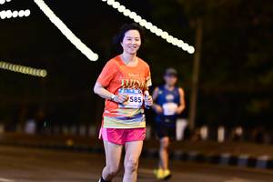 BIB: 585
                            <button type="button" onclick="openModal(14382894)" class="btn btn-primary btn-sm float-right btn-popup" data-toggle="modal" data-target=".modal-high-quality">
                        <i class="fas fa-shopping-cart"></i> Add to Cart
                    </button>
                                            <button type="button" onclick="isThisMe(14382894, true)" class="btn btn-success btn-sm float-right btn-popup btn-isme hidden" data-toggle="tooltip" data-placement="bottom" title="นี่คือรูปของคุณใช่ไหม คลิกที่นี่เพื่อเอาเข้าอัลบั้ม">
                        <i class="fas fa-plus"></i> Add to album
                    </button>
                    <button type="button" onclick="isThisMe(14382894, false)" class="btn btn-warning btn-sm float-right btn-popup btn-isnotme hidden">
                        <i class="fas fa-ban"></i> Remove from album
                    </button>