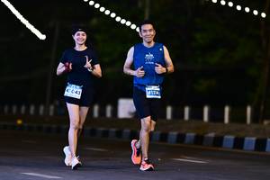 BIB: 41314, 043
                            <button type="button" onclick="openModal(14380942)" class="btn btn-primary btn-sm float-right btn-popup" data-toggle="modal" data-target=".modal-high-quality">
                        <i class="fas fa-shopping-cart"></i> Add to Cart
                    </button>
                                            <button type="button" onclick="isThisMe(14380942, true)" class="btn btn-success btn-sm float-right btn-popup btn-isme hidden" data-toggle="tooltip" data-placement="bottom" title="นี่คือรูปของคุณใช่ไหม คลิกที่นี่เพื่อเอาเข้าอัลบั้ม">
                        <i class="fas fa-plus"></i> Add to album
                    </button>
                    <button type="button" onclick="isThisMe(14380942, false)" class="btn btn-warning btn-sm float-right btn-popup btn-isnotme hidden">
                        <i class="fas fa-ban"></i> Remove from album
                    </button>