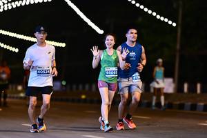 BIB: 40524, 95065, 413
                            <button type="button" onclick="openModal(14824057)" class="btn btn-primary btn-sm float-right btn-popup" data-toggle="modal" data-target=".modal-high-quality">
                        <i class="fas fa-shopping-cart"></i> Add to Cart
                    </button>
                                            <button type="button" onclick="isThisMe(14824057, true)" class="btn btn-success btn-sm float-right btn-popup btn-isme hidden" data-toggle="tooltip" data-placement="bottom" title="นี่คือรูปของคุณใช่ไหม คลิกที่นี่เพื่อเอาเข้าอัลบั้ม">
                        <i class="fas fa-plus"></i> Add to album
                    </button>
                    <button type="button" onclick="isThisMe(14824057, false)" class="btn btn-warning btn-sm float-right btn-popup btn-isnotme hidden">
                        <i class="fas fa-ban"></i> Remove from album
                    </button>