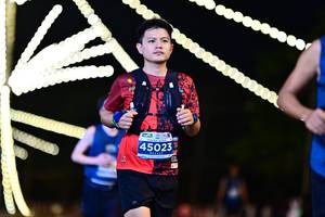 BIB: 45023
                            <button type="button" onclick="openModal(14813367)" class="btn btn-primary btn-sm float-right btn-popup" data-toggle="modal" data-target=".modal-high-quality">
                        <i class="fas fa-shopping-cart"></i> Add to Cart
                    </button>
                                            <button type="button" onclick="isThisMe(14813367, true)" class="btn btn-success btn-sm float-right btn-popup btn-isme hidden" data-toggle="tooltip" data-placement="bottom" title="นี่คือรูปของคุณใช่ไหม คลิกที่นี่เพื่อเอาเข้าอัลบั้ม">
                        <i class="fas fa-plus"></i> Add to album
                    </button>
                    <button type="button" onclick="isThisMe(14813367, false)" class="btn btn-warning btn-sm float-right btn-popup btn-isnotme hidden">
                        <i class="fas fa-ban"></i> Remove from album
                    </button>