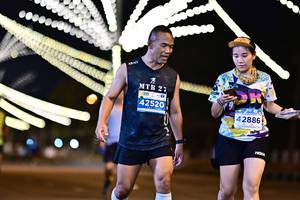 BIB: 42520, 42886
                            <button type="button" onclick="openModal(14787638)" class="btn btn-primary btn-sm float-right btn-popup" data-toggle="modal" data-target=".modal-high-quality">
                        <i class="fas fa-shopping-cart"></i> Add to Cart
                    </button>
                                            <button type="button" onclick="isThisMe(14787638, true)" class="btn btn-success btn-sm float-right btn-popup btn-isme hidden" data-toggle="tooltip" data-placement="bottom" title="นี่คือรูปของคุณใช่ไหม คลิกที่นี่เพื่อเอาเข้าอัลบั้ม">
                        <i class="fas fa-plus"></i> Add to album
                    </button>
                    <button type="button" onclick="isThisMe(14787638, false)" class="btn btn-warning btn-sm float-right btn-popup btn-isnotme hidden">
                        <i class="fas fa-ban"></i> Remove from album
                    </button>