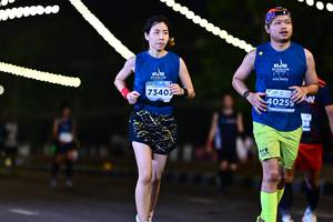 BIB: 201, 73405, 40255
                            <button type="button" onclick="openModal(14810210)" class="btn btn-primary btn-sm float-right btn-popup" data-toggle="modal" data-target=".modal-high-quality">
                        <i class="fas fa-shopping-cart"></i> Add to Cart
                    </button>
                                            <button type="button" onclick="isThisMe(14810210, true)" class="btn btn-success btn-sm float-right btn-popup btn-isme hidden" data-toggle="tooltip" data-placement="bottom" title="นี่คือรูปของคุณใช่ไหม คลิกที่นี่เพื่อเอาเข้าอัลบั้ม">
                        <i class="fas fa-plus"></i> Add to album
                    </button>
                    <button type="button" onclick="isThisMe(14810210, false)" class="btn btn-warning btn-sm float-right btn-popup btn-isnotme hidden">
                        <i class="fas fa-ban"></i> Remove from album
                    </button>