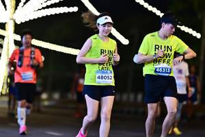 BIB: 46313, 48052
                            <button type="button" onclick="openModal(14792532)" class="btn btn-primary btn-sm float-right btn-popup" data-toggle="modal" data-target=".modal-high-quality">
                        <i class="fas fa-shopping-cart"></i> Add to Cart
                    </button>
                                            <button type="button" onclick="isThisMe(14792532, true)" class="btn btn-success btn-sm float-right btn-popup btn-isme hidden" data-toggle="tooltip" data-placement="bottom" title="นี่คือรูปของคุณใช่ไหม คลิกที่นี่เพื่อเอาเข้าอัลบั้ม">
                        <i class="fas fa-plus"></i> Add to album
                    </button>
                    <button type="button" onclick="isThisMe(14792532, false)" class="btn btn-warning btn-sm float-right btn-popup btn-isnotme hidden">
                        <i class="fas fa-ban"></i> Remove from album
                    </button>