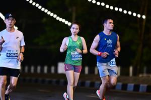 BIB: 40524, 95065, 413
                            <button type="button" onclick="openModal(14401732)" class="btn btn-primary btn-sm float-right btn-popup" data-toggle="modal" data-target=".modal-high-quality">
                        <i class="fas fa-shopping-cart"></i> Add to Cart
                    </button>
                                            <button type="button" onclick="isThisMe(14401732, true)" class="btn btn-success btn-sm float-right btn-popup btn-isme hidden" data-toggle="tooltip" data-placement="bottom" title="นี่คือรูปของคุณใช่ไหม คลิกที่นี่เพื่อเอาเข้าอัลบั้ม">
                        <i class="fas fa-plus"></i> Add to album
                    </button>
                    <button type="button" onclick="isThisMe(14401732, false)" class="btn btn-warning btn-sm float-right btn-popup btn-isnotme hidden">
                        <i class="fas fa-ban"></i> Remove from album
                    </button>