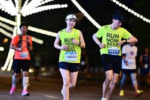 BIB: 000, 46313, 48052
                            <button type="button" onclick="openModal(14390935)" class="btn btn-primary btn-sm float-right btn-popup" data-toggle="modal" data-target=".modal-high-quality">
                        <i class="fas fa-shopping-cart"></i> Add to Cart
                    </button>
                                            <button type="button" onclick="isThisMe(14390935, true)" class="btn btn-success btn-sm float-right btn-popup btn-isme hidden" data-toggle="tooltip" data-placement="bottom" title="นี่คือรูปของคุณใช่ไหม คลิกที่นี่เพื่อเอาเข้าอัลบั้ม">
                        <i class="fas fa-plus"></i> Add to album
                    </button>
                    <button type="button" onclick="isThisMe(14390935, false)" class="btn btn-warning btn-sm float-right btn-popup btn-isnotme hidden">
                        <i class="fas fa-ban"></i> Remove from album
                    </button>