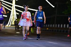 BIB: 832, 91412, 43196
                            <button type="button" onclick="openModal(14636507)" class="btn btn-primary btn-sm float-right btn-popup" data-toggle="modal" data-target=".modal-high-quality">
                        <i class="fas fa-shopping-cart"></i> Add to Cart
                    </button>
                                            <button type="button" onclick="isThisMe(14636507, true)" class="btn btn-success btn-sm float-right btn-popup btn-isme hidden" data-toggle="tooltip" data-placement="bottom" title="นี่คือรูปของคุณใช่ไหม คลิกที่นี่เพื่อเอาเข้าอัลบั้ม">
                        <i class="fas fa-plus"></i> Add to album
                    </button>
                    <button type="button" onclick="isThisMe(14636507, false)" class="btn btn-warning btn-sm float-right btn-popup btn-isnotme hidden">
                        <i class="fas fa-ban"></i> Remove from album
                    </button>