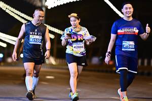 BIB: 2520, 42886, 41565
                            <button type="button" onclick="openModal(14625591)" class="btn btn-primary btn-sm float-right btn-popup" data-toggle="modal" data-target=".modal-high-quality">
                        <i class="fas fa-shopping-cart"></i> Add to Cart
                    </button>
                                            <button type="button" onclick="isThisMe(14625591, true)" class="btn btn-success btn-sm float-right btn-popup btn-isme hidden" data-toggle="tooltip" data-placement="bottom" title="นี่คือรูปของคุณใช่ไหม คลิกที่นี่เพื่อเอาเข้าอัลบั้ม">
                        <i class="fas fa-plus"></i> Add to album
                    </button>
                    <button type="button" onclick="isThisMe(14625591, false)" class="btn btn-warning btn-sm float-right btn-popup btn-isnotme hidden">
                        <i class="fas fa-ban"></i> Remove from album
                    </button>