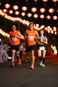 BIB: 26804, 22201, 23204
                            <button type="button" onclick="openModal(14383483)" class="btn btn-primary btn-sm float-right btn-popup" data-toggle="modal" data-target=".modal-high-quality">
                        <i class="fas fa-shopping-cart"></i> Add to Cart
                    </button>
                                            <button type="button" onclick="isThisMe(14383483, true)" class="btn btn-success btn-sm float-right btn-popup btn-isme hidden" data-toggle="tooltip" data-placement="bottom" title="นี่คือรูปของคุณใช่ไหม คลิกที่นี่เพื่อเอาเข้าอัลบั้ม">
                        <i class="fas fa-plus"></i> Add to album
                    </button>
                    <button type="button" onclick="isThisMe(14383483, false)" class="btn btn-warning btn-sm float-right btn-popup btn-isnotme hidden">
                        <i class="fas fa-ban"></i> Remove from album
                    </button>