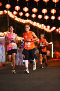 BIB: 20793, 26895
                            <button type="button" onclick="openModal(14381112)" class="btn btn-primary btn-sm float-right btn-popup" data-toggle="modal" data-target=".modal-high-quality">
                        <i class="fas fa-shopping-cart"></i> Add to Cart
                    </button>
                                            <button type="button" onclick="isThisMe(14381112, true)" class="btn btn-success btn-sm float-right btn-popup btn-isme hidden" data-toggle="tooltip" data-placement="bottom" title="นี่คือรูปของคุณใช่ไหม คลิกที่นี่เพื่อเอาเข้าอัลบั้ม">
                        <i class="fas fa-plus"></i> Add to album
                    </button>
                    <button type="button" onclick="isThisMe(14381112, false)" class="btn btn-warning btn-sm float-right btn-popup btn-isnotme hidden">
                        <i class="fas fa-ban"></i> Remove from album
                    </button>