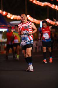 BIB: 42173, 42944
                            <button type="button" onclick="openModal(14904433)" class="btn btn-primary btn-sm float-right btn-popup" data-toggle="modal" data-target=".modal-high-quality">
                        <i class="fas fa-shopping-cart"></i> Add to Cart
                    </button>
                                            <button type="button" onclick="isThisMe(14904433, true)" class="btn btn-success btn-sm float-right btn-popup btn-isme hidden" data-toggle="tooltip" data-placement="bottom" title="นี่คือรูปของคุณใช่ไหม คลิกที่นี่เพื่อเอาเข้าอัลบั้ม">
                        <i class="fas fa-plus"></i> Add to album
                    </button>
                    <button type="button" onclick="isThisMe(14904433, false)" class="btn btn-warning btn-sm float-right btn-popup btn-isnotme hidden">
                        <i class="fas fa-ban"></i> Remove from album
                    </button>