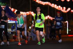 BIB: 45889, 41098, 45500, 40588
                            <button type="button" onclick="openModal(14927464)" class="btn btn-primary btn-sm float-right btn-popup" data-toggle="modal" data-target=".modal-high-quality">
                        <i class="fas fa-shopping-cart"></i> Add to Cart
                    </button>
                                            <button type="button" onclick="isThisMe(14927464, true)" class="btn btn-success btn-sm float-right btn-popup btn-isme hidden" data-toggle="tooltip" data-placement="bottom" title="นี่คือรูปของคุณใช่ไหม คลิกที่นี่เพื่อเอาเข้าอัลบั้ม">
                        <i class="fas fa-plus"></i> Add to album
                    </button>
                    <button type="button" onclick="isThisMe(14927464, false)" class="btn btn-warning btn-sm float-right btn-popup btn-isnotme hidden">
                        <i class="fas fa-ban"></i> Remove from album
                    </button>