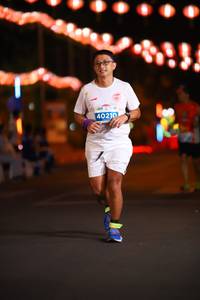 BIB: 40210
                            <button type="button" onclick="openModal(14937460)" class="btn btn-primary btn-sm float-right btn-popup" data-toggle="modal" data-target=".modal-high-quality">
                        <i class="fas fa-shopping-cart"></i> Add to Cart
                    </button>
                                            <button type="button" onclick="isThisMe(14937460, true)" class="btn btn-success btn-sm float-right btn-popup btn-isme hidden" data-toggle="tooltip" data-placement="bottom" title="นี่คือรูปของคุณใช่ไหม คลิกที่นี่เพื่อเอาเข้าอัลบั้ม">
                        <i class="fas fa-plus"></i> Add to album
                    </button>
                    <button type="button" onclick="isThisMe(14937460, false)" class="btn btn-warning btn-sm float-right btn-popup btn-isnotme hidden">
                        <i class="fas fa-ban"></i> Remove from album
                    </button>