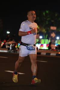 BIB: 4042
                            <button type="button" onclick="openModal(14656067)" class="btn btn-primary btn-sm float-right btn-popup" data-toggle="modal" data-target=".modal-high-quality">
                        <i class="fas fa-shopping-cart"></i> Add to Cart
                    </button>
                                            <button type="button" onclick="isThisMe(14656067, true)" class="btn btn-success btn-sm float-right btn-popup btn-isme hidden" data-toggle="tooltip" data-placement="bottom" title="นี่คือรูปของคุณใช่ไหม คลิกที่นี่เพื่อเอาเข้าอัลบั้ม">
                        <i class="fas fa-plus"></i> Add to album
                    </button>
                    <button type="button" onclick="isThisMe(14656067, false)" class="btn btn-warning btn-sm float-right btn-popup btn-isnotme hidden">
                        <i class="fas fa-ban"></i> Remove from album
                    </button>