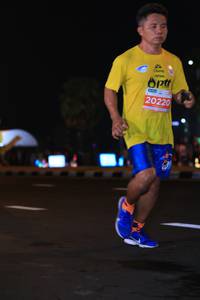 BIB: 20220
                            <button type="button" onclick="openModal(14754124)" class="btn btn-primary btn-sm float-right btn-popup" data-toggle="modal" data-target=".modal-high-quality">
                        <i class="fas fa-shopping-cart"></i> Add to Cart
                    </button>
                                            <button type="button" onclick="isThisMe(14754124, true)" class="btn btn-success btn-sm float-right btn-popup btn-isme hidden" data-toggle="tooltip" data-placement="bottom" title="นี่คือรูปของคุณใช่ไหม คลิกที่นี่เพื่อเอาเข้าอัลบั้ม">
                        <i class="fas fa-plus"></i> Add to album
                    </button>
                    <button type="button" onclick="isThisMe(14754124, false)" class="btn btn-warning btn-sm float-right btn-popup btn-isnotme hidden">
                        <i class="fas fa-ban"></i> Remove from album
                    </button>