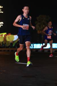 BIB: 913
                            <button type="button" onclick="openModal(14776884)" class="btn btn-primary btn-sm float-right btn-popup" data-toggle="modal" data-target=".modal-high-quality">
                        <i class="fas fa-shopping-cart"></i> Add to Cart
                    </button>
                                            <button type="button" onclick="isThisMe(14776884, true)" class="btn btn-success btn-sm float-right btn-popup btn-isme hidden" data-toggle="tooltip" data-placement="bottom" title="นี่คือรูปของคุณใช่ไหม คลิกที่นี่เพื่อเอาเข้าอัลบั้ม">
                        <i class="fas fa-plus"></i> Add to album
                    </button>
                    <button type="button" onclick="isThisMe(14776884, false)" class="btn btn-warning btn-sm float-right btn-popup btn-isnotme hidden">
                        <i class="fas fa-ban"></i> Remove from album
                    </button>