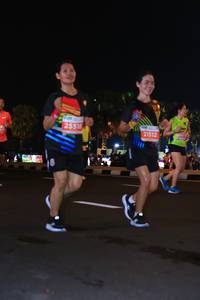 BIB: 25518, 21512, 2005
                            <button type="button" onclick="openModal(14721550)" class="btn btn-primary btn-sm float-right btn-popup" data-toggle="modal" data-target=".modal-high-quality">
                        <i class="fas fa-shopping-cart"></i> Add to Cart
                    </button>
                                            <button type="button" onclick="isThisMe(14721550, true)" class="btn btn-success btn-sm float-right btn-popup btn-isme hidden" data-toggle="tooltip" data-placement="bottom" title="นี่คือรูปของคุณใช่ไหม คลิกที่นี่เพื่อเอาเข้าอัลบั้ม">
                        <i class="fas fa-plus"></i> Add to album
                    </button>
                    <button type="button" onclick="isThisMe(14721550, false)" class="btn btn-warning btn-sm float-right btn-popup btn-isnotme hidden">
                        <i class="fas fa-ban"></i> Remove from album
                    </button>