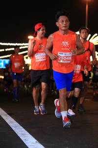 BIB: 25900, 25048, 907
                            <button type="button" onclick="openModal(14697197)" class="btn btn-primary btn-sm float-right btn-popup" data-toggle="modal" data-target=".modal-high-quality">
                        <i class="fas fa-shopping-cart"></i> Add to Cart
                    </button>
                                            <button type="button" onclick="isThisMe(14697197, true)" class="btn btn-success btn-sm float-right btn-popup btn-isme hidden" data-toggle="tooltip" data-placement="bottom" title="นี่คือรูปของคุณใช่ไหม คลิกที่นี่เพื่อเอาเข้าอัลบั้ม">
                        <i class="fas fa-plus"></i> Add to album
                    </button>
                    <button type="button" onclick="isThisMe(14697197, false)" class="btn btn-warning btn-sm float-right btn-popup btn-isnotme hidden">
                        <i class="fas fa-ban"></i> Remove from album
                    </button>