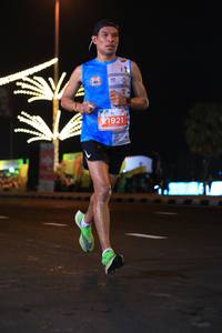 BIB: 1921
                            <button type="button" onclick="openModal(14772810)" class="btn btn-primary btn-sm float-right btn-popup" data-toggle="modal" data-target=".modal-high-quality">
                        <i class="fas fa-shopping-cart"></i> Add to Cart
                    </button>
                                            <button type="button" onclick="isThisMe(14772810, true)" class="btn btn-success btn-sm float-right btn-popup btn-isme hidden" data-toggle="tooltip" data-placement="bottom" title="นี่คือรูปของคุณใช่ไหม คลิกที่นี่เพื่อเอาเข้าอัลบั้ม">
                        <i class="fas fa-plus"></i> Add to album
                    </button>
                    <button type="button" onclick="isThisMe(14772810, false)" class="btn btn-warning btn-sm float-right btn-popup btn-isnotme hidden">
                        <i class="fas fa-ban"></i> Remove from album
                    </button>