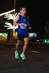 BIB: 1007
                            <button type="button" onclick="openModal(14774006)" class="btn btn-primary btn-sm float-right btn-popup" data-toggle="modal" data-target=".modal-high-quality">
                        <i class="fas fa-shopping-cart"></i> Add to Cart
                    </button>
                                            <button type="button" onclick="isThisMe(14774006, true)" class="btn btn-success btn-sm float-right btn-popup btn-isme hidden" data-toggle="tooltip" data-placement="bottom" title="นี่คือรูปของคุณใช่ไหม คลิกที่นี่เพื่อเอาเข้าอัลบั้ม">
                        <i class="fas fa-plus"></i> Add to album
                    </button>
                    <button type="button" onclick="isThisMe(14774006, false)" class="btn btn-warning btn-sm float-right btn-popup btn-isnotme hidden">
                        <i class="fas fa-ban"></i> Remove from album
                    </button>