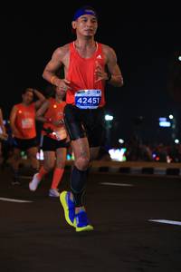 BIB: 42451
                            <button type="button" onclick="openModal(14675964)" class="btn btn-primary btn-sm float-right btn-popup" data-toggle="modal" data-target=".modal-high-quality">
                        <i class="fas fa-shopping-cart"></i> Add to Cart
                    </button>
                                            <button type="button" onclick="isThisMe(14675964, true)" class="btn btn-success btn-sm float-right btn-popup btn-isme hidden" data-toggle="tooltip" data-placement="bottom" title="นี่คือรูปของคุณใช่ไหม คลิกที่นี่เพื่อเอาเข้าอัลบั้ม">
                        <i class="fas fa-plus"></i> Add to album
                    </button>
                    <button type="button" onclick="isThisMe(14675964, false)" class="btn btn-warning btn-sm float-right btn-popup btn-isnotme hidden">
                        <i class="fas fa-ban"></i> Remove from album
                    </button>