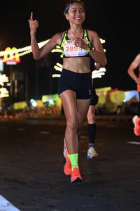 BIB: 289
                            <button type="button" onclick="openModal(14758038)" class="btn btn-primary btn-sm float-right btn-popup" data-toggle="modal" data-target=".modal-high-quality">
                        <i class="fas fa-shopping-cart"></i> Add to Cart
                    </button>
                                            <button type="button" onclick="isThisMe(14758038, true)" class="btn btn-success btn-sm float-right btn-popup btn-isme hidden" data-toggle="tooltip" data-placement="bottom" title="นี่คือรูปของคุณใช่ไหม คลิกที่นี่เพื่อเอาเข้าอัลบั้ม">
                        <i class="fas fa-plus"></i> Add to album
                    </button>
                    <button type="button" onclick="isThisMe(14758038, false)" class="btn btn-warning btn-sm float-right btn-popup btn-isnotme hidden">
                        <i class="fas fa-ban"></i> Remove from album
                    </button>