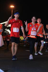 BIB: 327, 23355
                            <button type="button" onclick="openModal(13918743)" class="btn btn-primary btn-sm float-right btn-popup" data-toggle="modal" data-target=".modal-high-quality">
                        <i class="fas fa-shopping-cart"></i> Add to Cart
                    </button>
                                            <button type="button" onclick="isThisMe(13918743, true)" class="btn btn-success btn-sm float-right btn-popup btn-isme hidden" data-toggle="tooltip" data-placement="bottom" title="นี่คือรูปของคุณใช่ไหม คลิกที่นี่เพื่อเอาเข้าอัลบั้ม">
                        <i class="fas fa-plus"></i> Add to album
                    </button>
                    <button type="button" onclick="isThisMe(13918743, false)" class="btn btn-warning btn-sm float-right btn-popup btn-isnotme hidden">
                        <i class="fas fa-ban"></i> Remove from album
                    </button>