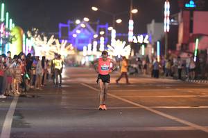 BIB: 76413
                            <button type="button" onclick="openModal(13872235)" class="btn btn-primary btn-sm float-right btn-popup" data-toggle="modal" data-target=".modal-high-quality">
                        <i class="fas fa-shopping-cart"></i> Add to Cart
                    </button>
                                            <button type="button" onclick="isThisMe(13872235, true)" class="btn btn-success btn-sm float-right btn-popup btn-isme hidden" data-toggle="tooltip" data-placement="bottom" title="นี่คือรูปของคุณใช่ไหม คลิกที่นี่เพื่อเอาเข้าอัลบั้ม">
                        <i class="fas fa-plus"></i> Add to album
                    </button>
                    <button type="button" onclick="isThisMe(13872235, false)" class="btn btn-warning btn-sm float-right btn-popup btn-isnotme hidden">
                        <i class="fas fa-ban"></i> Remove from album
                    </button>