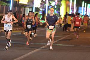 BIB: 46118, 2528, 74219
                            <button type="button" onclick="openModal(13889596)" class="btn btn-primary btn-sm float-right btn-popup" data-toggle="modal" data-target=".modal-high-quality">
                        <i class="fas fa-shopping-cart"></i> Add to Cart
                    </button>
                                            <button type="button" onclick="isThisMe(13889596, true)" class="btn btn-success btn-sm float-right btn-popup btn-isme hidden" data-toggle="tooltip" data-placement="bottom" title="นี่คือรูปของคุณใช่ไหม คลิกที่นี่เพื่อเอาเข้าอัลบั้ม">
                        <i class="fas fa-plus"></i> Add to album
                    </button>
                    <button type="button" onclick="isThisMe(13889596, false)" class="btn btn-warning btn-sm float-right btn-popup btn-isnotme hidden">
                        <i class="fas fa-ban"></i> Remove from album
                    </button>