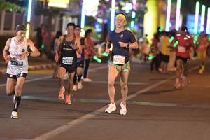 BIB: 219, 2528, 46118
                            <button type="button" onclick="openModal(13889700)" class="btn btn-primary btn-sm float-right btn-popup" data-toggle="modal" data-target=".modal-high-quality">
                        <i class="fas fa-shopping-cart"></i> Add to Cart
                    </button>
                                            <button type="button" onclick="isThisMe(13889700, true)" class="btn btn-success btn-sm float-right btn-popup btn-isme hidden" data-toggle="tooltip" data-placement="bottom" title="นี่คือรูปของคุณใช่ไหม คลิกที่นี่เพื่อเอาเข้าอัลบั้ม">
                        <i class="fas fa-plus"></i> Add to album
                    </button>
                    <button type="button" onclick="isThisMe(13889700, false)" class="btn btn-warning btn-sm float-right btn-popup btn-isnotme hidden">
                        <i class="fas fa-ban"></i> Remove from album
                    </button>