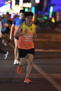 BIB: 21072
                            <button type="button" onclick="openModal(13889041)" class="btn btn-primary btn-sm float-right btn-popup" data-toggle="modal" data-target=".modal-high-quality">
                        <i class="fas fa-shopping-cart"></i> Add to Cart
                    </button>
                                            <button type="button" onclick="isThisMe(13889041, true)" class="btn btn-success btn-sm float-right btn-popup btn-isme hidden" data-toggle="tooltip" data-placement="bottom" title="นี่คือรูปของคุณใช่ไหม คลิกที่นี่เพื่อเอาเข้าอัลบั้ม">
                        <i class="fas fa-plus"></i> Add to album
                    </button>
                    <button type="button" onclick="isThisMe(13889041, false)" class="btn btn-warning btn-sm float-right btn-popup btn-isnotme hidden">
                        <i class="fas fa-ban"></i> Remove from album
                    </button>