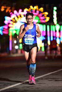 BIB: 45410
                            <button type="button" onclick="openModal(15097587)" class="btn btn-primary btn-sm float-right btn-popup" data-toggle="modal" data-target=".modal-high-quality">
                        <i class="fas fa-shopping-cart"></i> Add to Cart
                    </button>
                                            <button type="button" onclick="isThisMe(15097587, true)" class="btn btn-success btn-sm float-right btn-popup btn-isme hidden" data-toggle="tooltip" data-placement="bottom" title="นี่คือรูปของคุณใช่ไหม คลิกที่นี่เพื่อเอาเข้าอัลบั้ม">
                        <i class="fas fa-plus"></i> Add to album
                    </button>
                    <button type="button" onclick="isThisMe(15097587, false)" class="btn btn-warning btn-sm float-right btn-popup btn-isnotme hidden">
                        <i class="fas fa-ban"></i> Remove from album
                    </button>