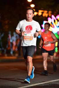 BIB: 20102
                            <button type="button" onclick="openModal(15105094)" class="btn btn-primary btn-sm float-right btn-popup" data-toggle="modal" data-target=".modal-high-quality">
                        <i class="fas fa-shopping-cart"></i> Add to Cart
                    </button>
                                            <button type="button" onclick="isThisMe(15105094, true)" class="btn btn-success btn-sm float-right btn-popup btn-isme hidden" data-toggle="tooltip" data-placement="bottom" title="นี่คือรูปของคุณใช่ไหม คลิกที่นี่เพื่อเอาเข้าอัลบั้ม">
                        <i class="fas fa-plus"></i> Add to album
                    </button>
                    <button type="button" onclick="isThisMe(15105094, false)" class="btn btn-warning btn-sm float-right btn-popup btn-isnotme hidden">
                        <i class="fas fa-ban"></i> Remove from album
                    </button>