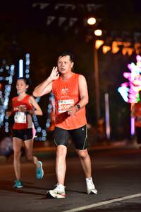 BIB: 698
                            <button type="button" onclick="openModal(15106130)" class="btn btn-primary btn-sm float-right btn-popup" data-toggle="modal" data-target=".modal-high-quality">
                        <i class="fas fa-shopping-cart"></i> Add to Cart
                    </button>
                                            <button type="button" onclick="isThisMe(15106130, true)" class="btn btn-success btn-sm float-right btn-popup btn-isme hidden" data-toggle="tooltip" data-placement="bottom" title="นี่คือรูปของคุณใช่ไหม คลิกที่นี่เพื่อเอาเข้าอัลบั้ม">
                        <i class="fas fa-plus"></i> Add to album
                    </button>
                    <button type="button" onclick="isThisMe(15106130, false)" class="btn btn-warning btn-sm float-right btn-popup btn-isnotme hidden">
                        <i class="fas fa-ban"></i> Remove from album
                    </button>