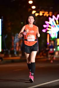 BIB: 28866
                            <button type="button" onclick="openModal(15266754)" class="btn btn-primary btn-sm float-right btn-popup" data-toggle="modal" data-target=".modal-high-quality">
                        <i class="fas fa-shopping-cart"></i> Add to Cart
                    </button>
                                            <button type="button" onclick="isThisMe(15266754, true)" class="btn btn-success btn-sm float-right btn-popup btn-isme hidden" data-toggle="tooltip" data-placement="bottom" title="นี่คือรูปของคุณใช่ไหม คลิกที่นี่เพื่อเอาเข้าอัลบั้ม">
                        <i class="fas fa-plus"></i> Add to album
                    </button>
                    <button type="button" onclick="isThisMe(15266754, false)" class="btn btn-warning btn-sm float-right btn-popup btn-isnotme hidden">
                        <i class="fas fa-ban"></i> Remove from album
                    </button>