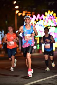 BIB: 2645, 1272
                            <button type="button" onclick="openModal(15067113)" class="btn btn-primary btn-sm float-right btn-popup" data-toggle="modal" data-target=".modal-high-quality">
                        <i class="fas fa-shopping-cart"></i> Add to Cart
                    </button>
                                            <button type="button" onclick="isThisMe(15067113, true)" class="btn btn-success btn-sm float-right btn-popup btn-isme hidden" data-toggle="tooltip" data-placement="bottom" title="นี่คือรูปของคุณใช่ไหม คลิกที่นี่เพื่อเอาเข้าอัลบั้ม">
                        <i class="fas fa-plus"></i> Add to album
                    </button>
                    <button type="button" onclick="isThisMe(15067113, false)" class="btn btn-warning btn-sm float-right btn-popup btn-isnotme hidden">
                        <i class="fas fa-ban"></i> Remove from album
                    </button>