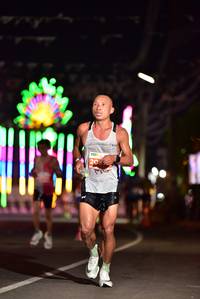 BIB: 205
                            <button type="button" onclick="openModal(15420912)" class="btn btn-primary btn-sm float-right btn-popup" data-toggle="modal" data-target=".modal-high-quality">
                        <i class="fas fa-shopping-cart"></i> Add to Cart
                    </button>
                                            <button type="button" onclick="isThisMe(15420912, true)" class="btn btn-success btn-sm float-right btn-popup btn-isme hidden" data-toggle="tooltip" data-placement="bottom" title="นี่คือรูปของคุณใช่ไหม คลิกที่นี่เพื่อเอาเข้าอัลบั้ม">
                        <i class="fas fa-plus"></i> Add to album
                    </button>
                    <button type="button" onclick="isThisMe(15420912, false)" class="btn btn-warning btn-sm float-right btn-popup btn-isnotme hidden">
                        <i class="fas fa-ban"></i> Remove from album
                    </button>