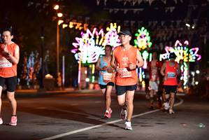BIB: 2400, 2209, 41057
                            <button type="button" onclick="openModal(15101337)" class="btn btn-primary btn-sm float-right btn-popup" data-toggle="modal" data-target=".modal-high-quality">
                        <i class="fas fa-shopping-cart"></i> Add to Cart
                    </button>
                                            <button type="button" onclick="isThisMe(15101337, true)" class="btn btn-success btn-sm float-right btn-popup btn-isme hidden" data-toggle="tooltip" data-placement="bottom" title="นี่คือรูปของคุณใช่ไหม คลิกที่นี่เพื่อเอาเข้าอัลบั้ม">
                        <i class="fas fa-plus"></i> Add to album
                    </button>
                    <button type="button" onclick="isThisMe(15101337, false)" class="btn btn-warning btn-sm float-right btn-popup btn-isnotme hidden">
                        <i class="fas fa-ban"></i> Remove from album
                    </button>