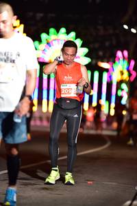 BIB: 209
                            <button type="button" onclick="openModal(15102996)" class="btn btn-primary btn-sm float-right btn-popup" data-toggle="modal" data-target=".modal-high-quality">
                        <i class="fas fa-shopping-cart"></i> Add to Cart
                    </button>
                                            <button type="button" onclick="isThisMe(15102996, true)" class="btn btn-success btn-sm float-right btn-popup btn-isme hidden" data-toggle="tooltip" data-placement="bottom" title="นี่คือรูปของคุณใช่ไหม คลิกที่นี่เพื่อเอาเข้าอัลบั้ม">
                        <i class="fas fa-plus"></i> Add to album
                    </button>
                    <button type="button" onclick="isThisMe(15102996, false)" class="btn btn-warning btn-sm float-right btn-popup btn-isnotme hidden">
                        <i class="fas fa-ban"></i> Remove from album
                    </button>