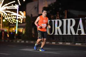 BIB: 21485
                            <button type="button" onclick="openModal(13742678)" class="btn btn-primary btn-sm float-right btn-popup" data-toggle="modal" data-target=".modal-high-quality">
                        <i class="fas fa-shopping-cart"></i> Add to Cart
                    </button>
                                            <button type="button" onclick="isThisMe(13742678, true)" class="btn btn-success btn-sm float-right btn-popup btn-isme hidden" data-toggle="tooltip" data-placement="bottom" title="นี่คือรูปของคุณใช่ไหม คลิกที่นี่เพื่อเอาเข้าอัลบั้ม">
                        <i class="fas fa-plus"></i> Add to album
                    </button>
                    <button type="button" onclick="isThisMe(13742678, false)" class="btn btn-warning btn-sm float-right btn-popup btn-isnotme hidden">
                        <i class="fas fa-ban"></i> Remove from album
                    </button>